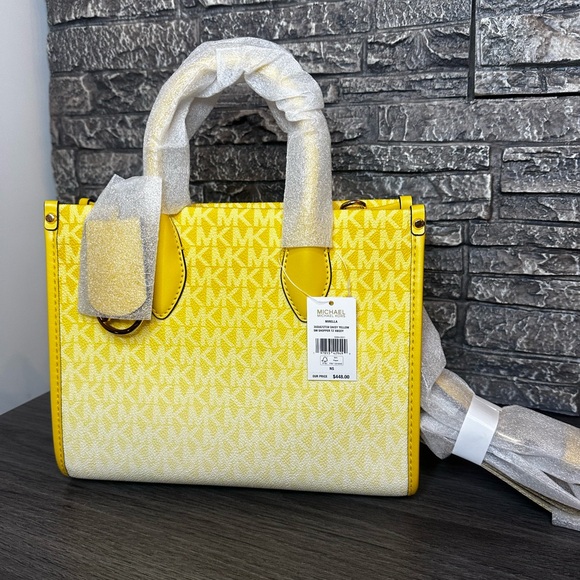 Michael Kors Mirella Small Ombré Signature Logo Crossbody Bag – Daisy Yellow NWT - Picture 2 of 9